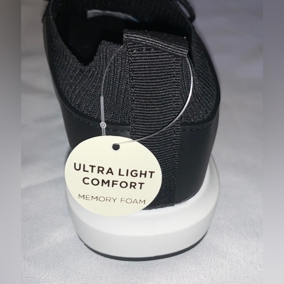 DANSKIN Women’s Infinite Black Ultra Light Knit Sneakers, Slip on Shoes Size 9 - Picture 11 of 15